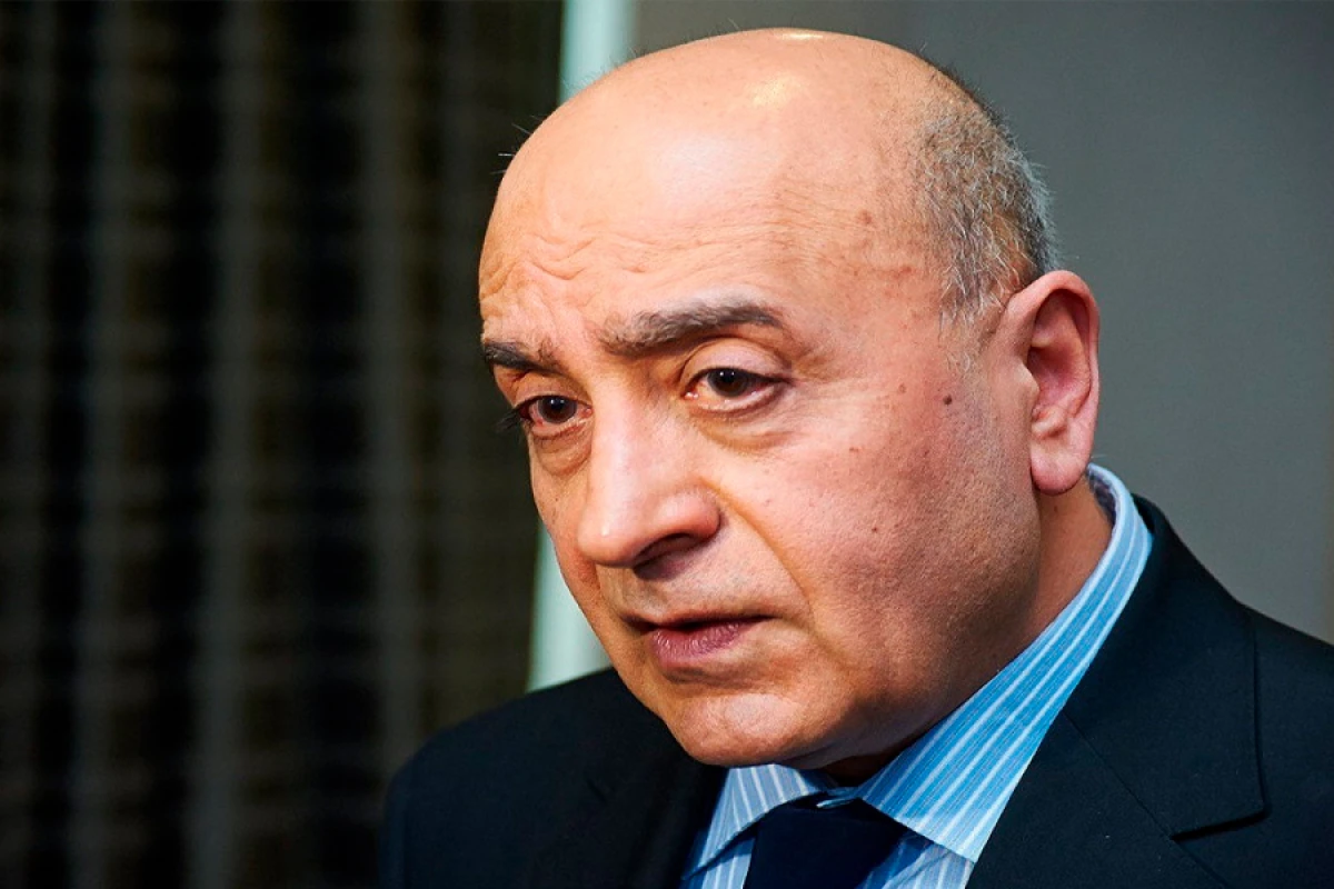 Rasim Musabəyov “Şərəf” ordeni ilə təltif edildi