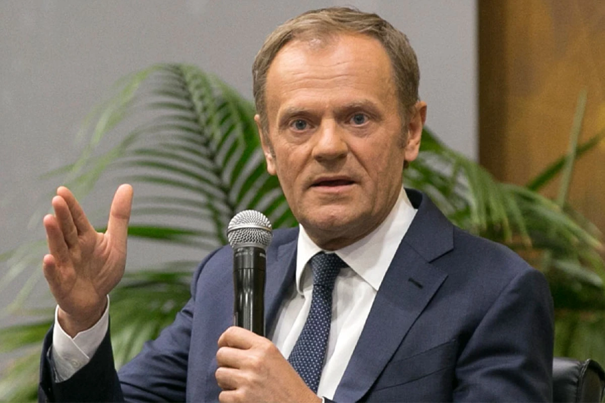 Donald Tusk: "Sülh uzaqda deyil"