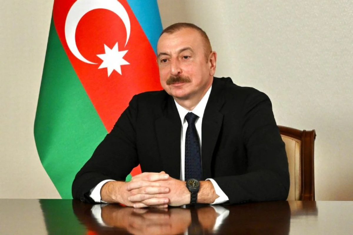Prezident Sudan Respublikasının Suveren Keçid Şurasının Sədrini təbrik etdi
