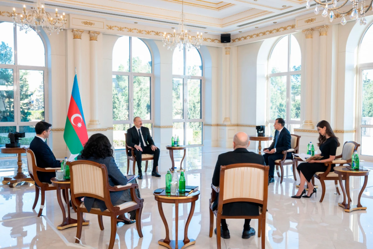 İlham Əliyev yerli televiziya kanallarına müsahibə verdi- YENİLƏNDİ