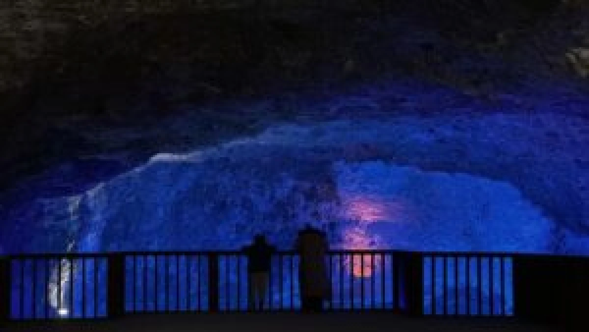 Yeraltı duz mədənini rekord sayda turist ziyarət etdi -FOTOLAR — 3
