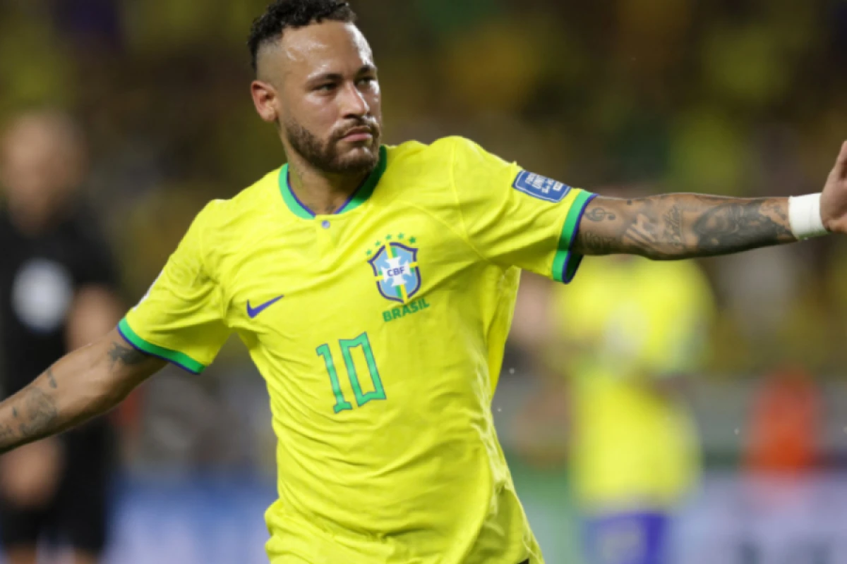"Santos" Neymarla bağlı qərarını verdi