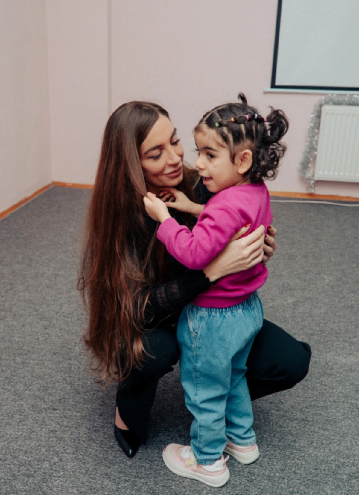 Arzu Əliyeva və Alena Əliyeva Sığınacaq və Sosial Reabilitasiya Müəssisəsində — 5
