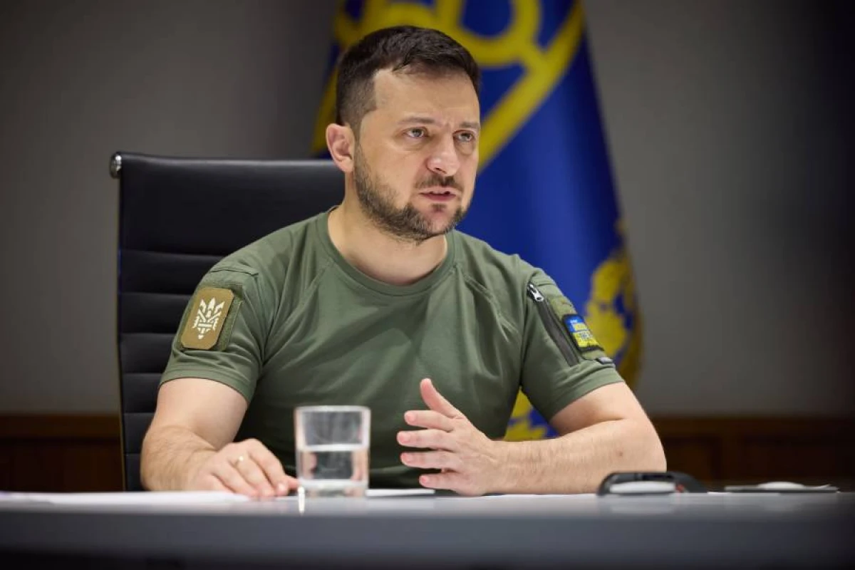 Zelenski: "Rusiya bir həftədə Ukraynaya 1100-dən çox dron hücumu edib"