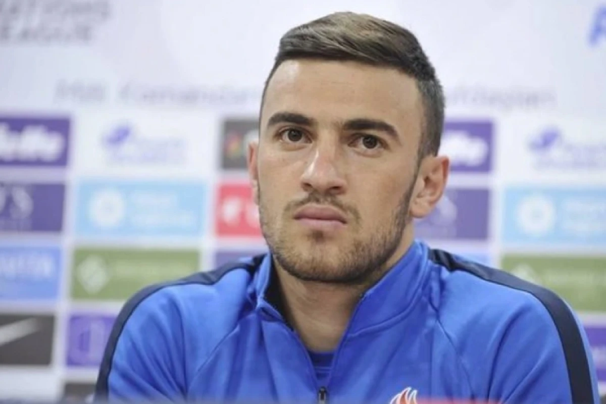 Qara Qarayev Azərbaycanın U-21 millisində işə başladı