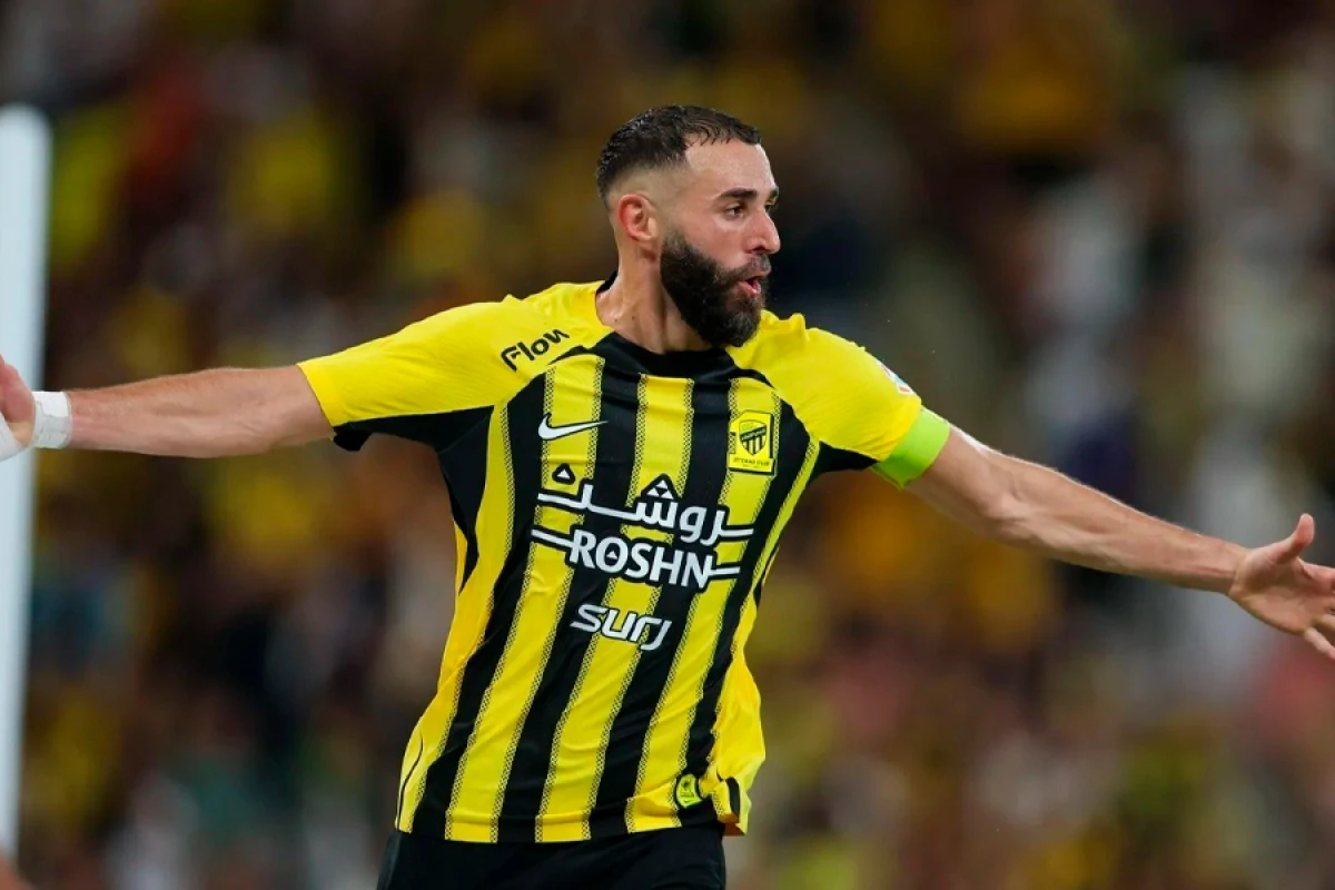 “Əl-İttihad” Kərim Benzemaya yeni müqavilə təklif etdi