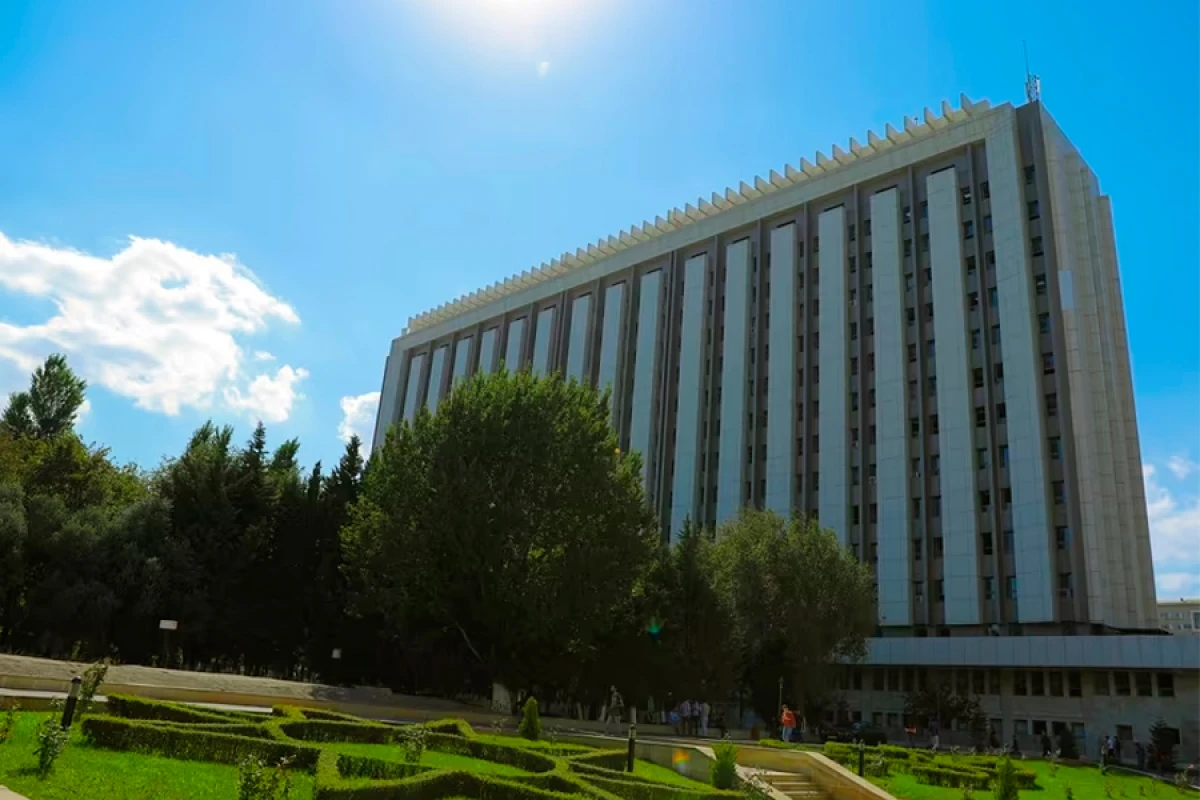 Azərbaycanda bu universitetdə yoxlamalar aparıldı - RƏSMİ