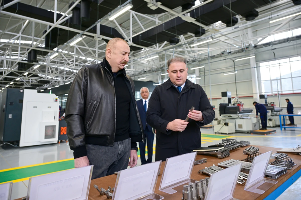 Prezident Tərtər elektromexanika zavodunun yenidənqurmadan sonra açılışında iştirak etdi - YENİLƏNDİ — 7