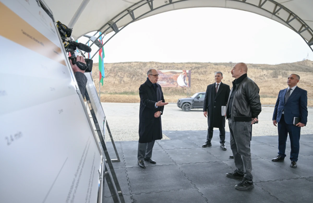 Prezident “Dəmirli” Filiz Emalı Kompleksinin fəaliyyəti ilə tanış oldu - YENİLƏNDi — 8