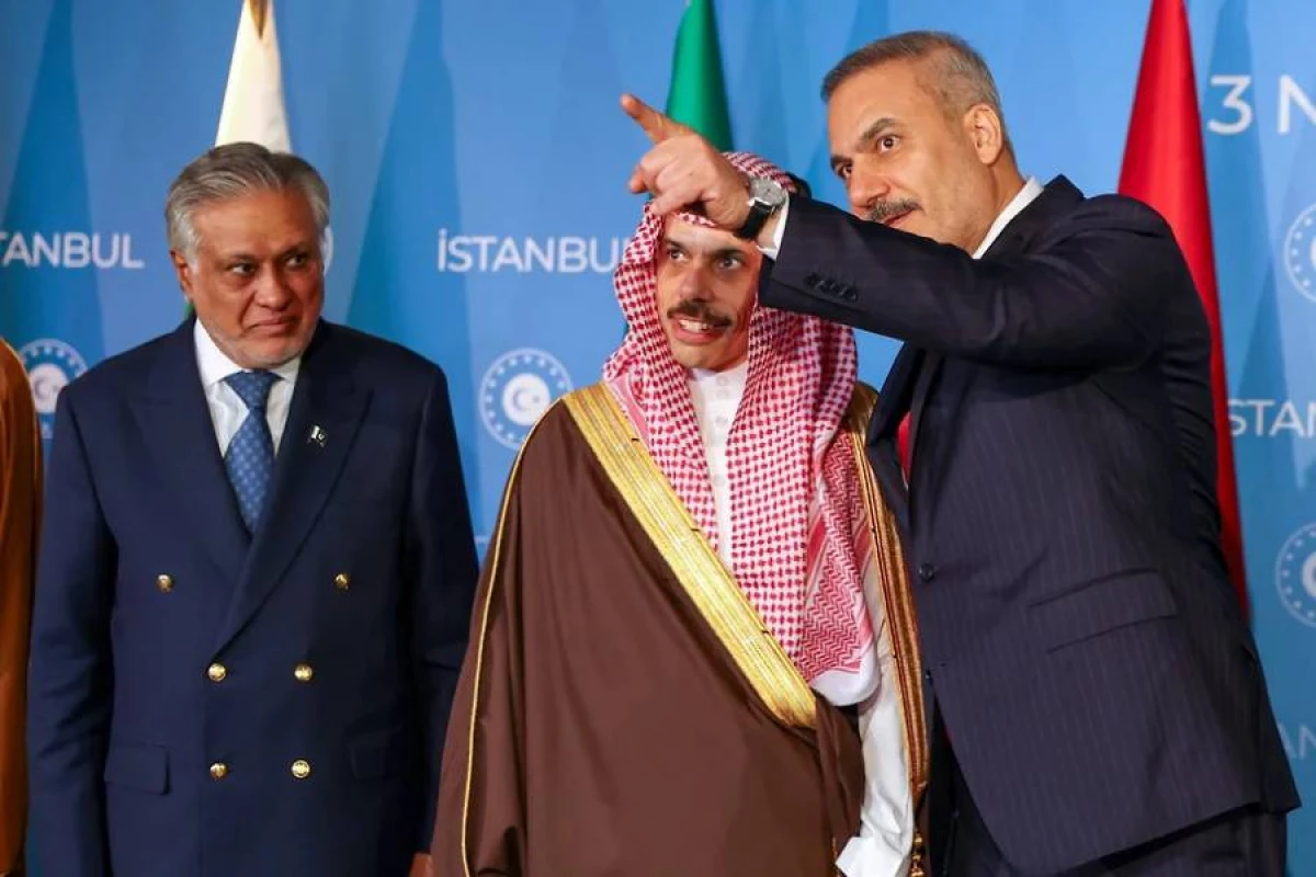 Türkiyə Pakistan və Səudiyyə Ərəbistanı ilə üçlü müdafiə ittifaqını nəzərdən keçirir