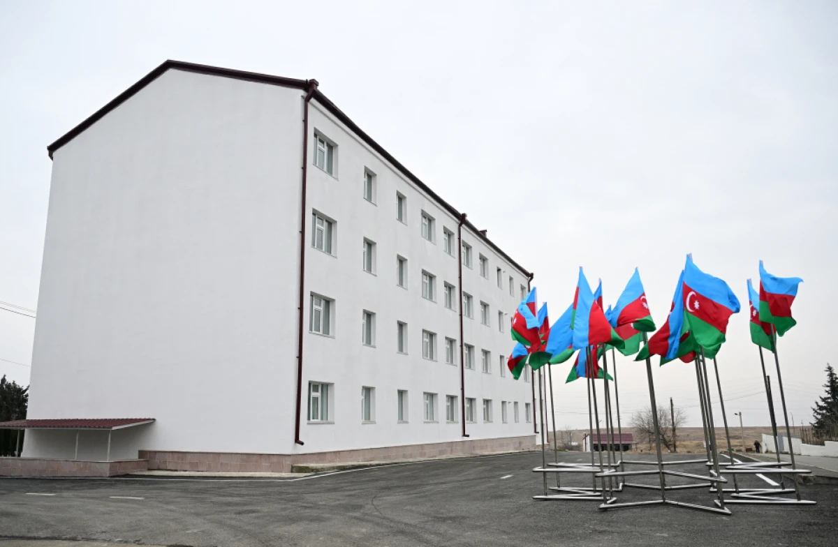 Prezident İlham Əliyev Ağdərə şəhərinin Baş planı ilə tanış oldu — 4