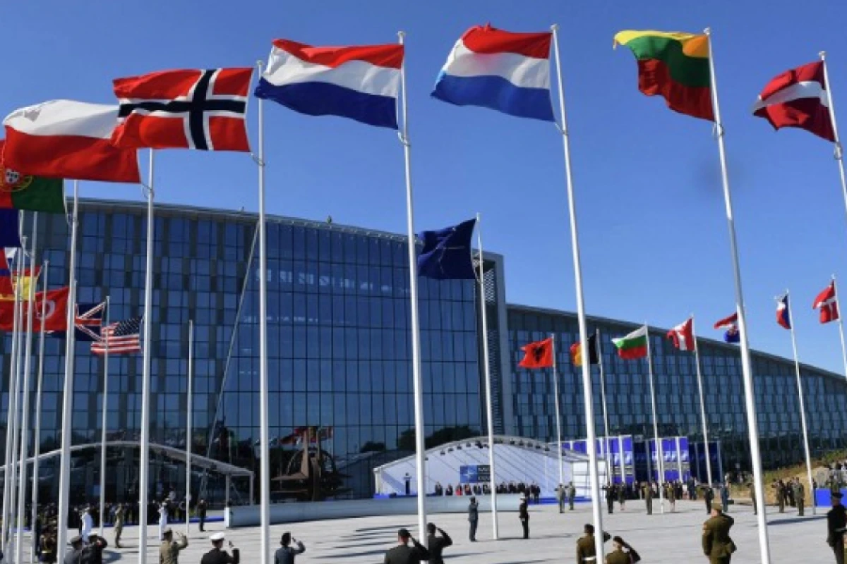 NATO 10 min hərbçi ilə təlimə başladı