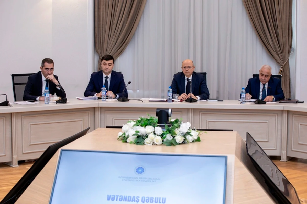 Pərviz Şahbazov Bakı və Sumqayıtdan olan vətəndaşları qəbul etdi