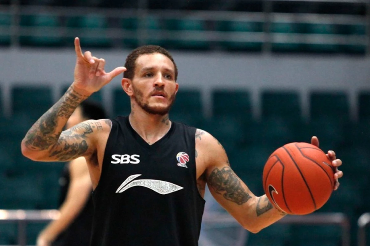 Delonte Uest hüquqi problemləri fonunda yardım aldı