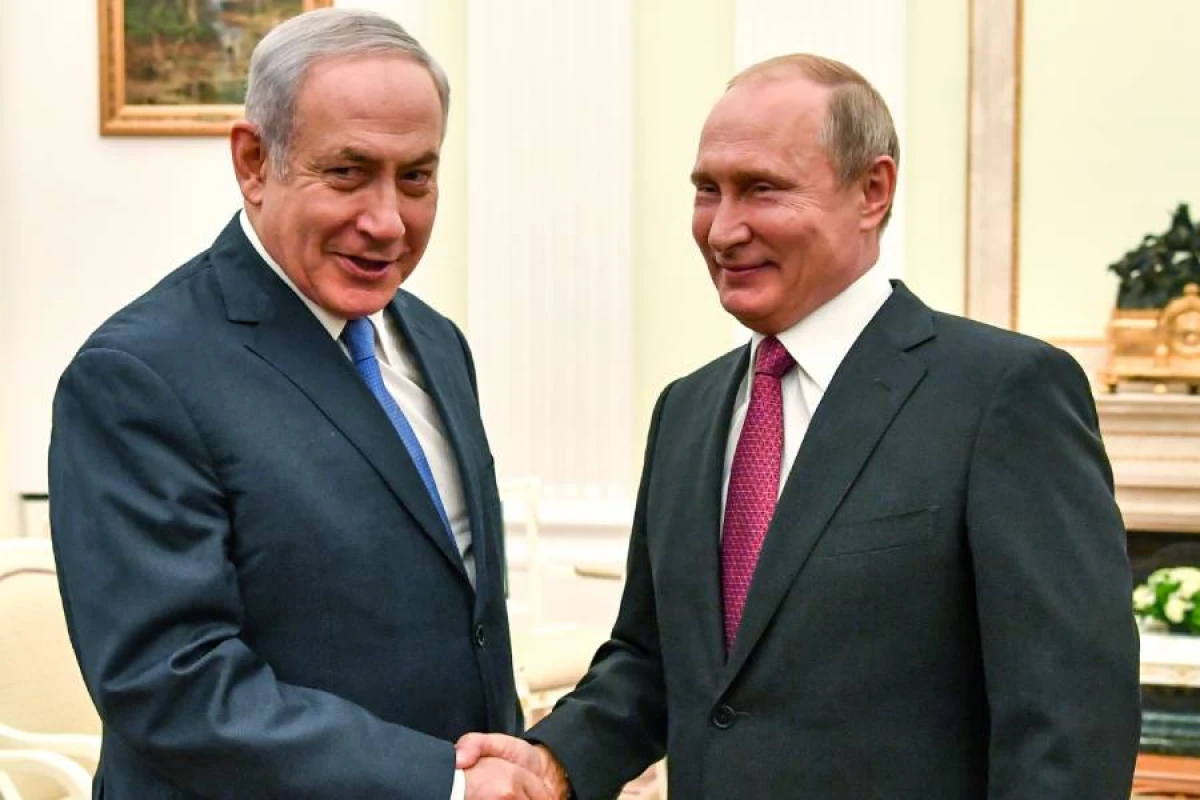 Putin Netanyahu ilə telefon danışığı apardı