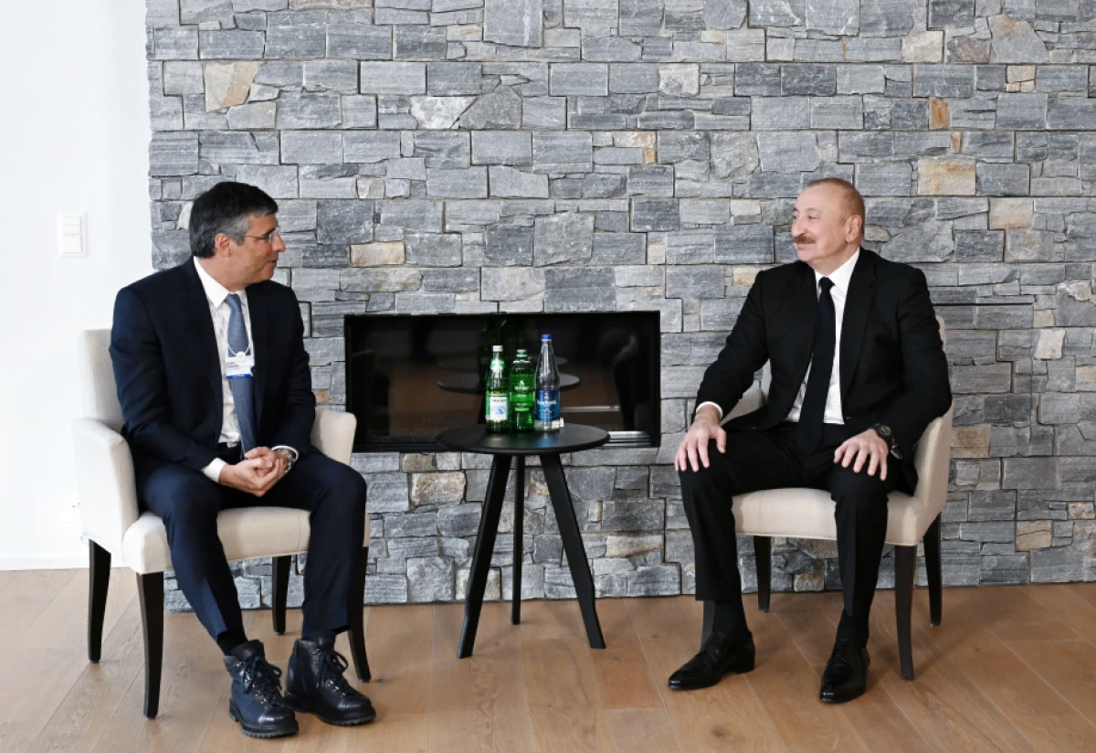 Prezident Davosda Braziliyanın “BTG Pactual” şirkətinin sədri ilə görüşdü — 1