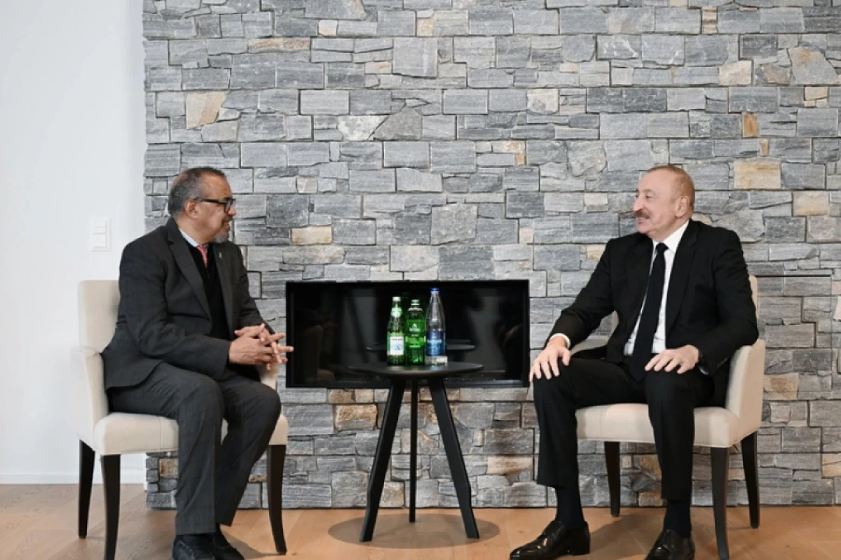 İlham Əliyev Davosda ÜST-nin Baş direktoru ilə görüşdü