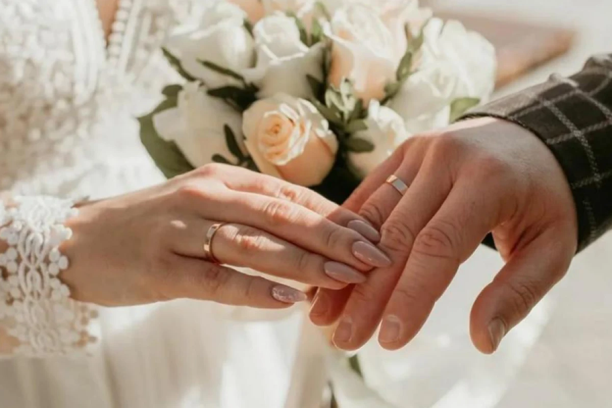 Polşada nikah sənədlərində "ər" və "arvad" ifadələri dəyişdirilir