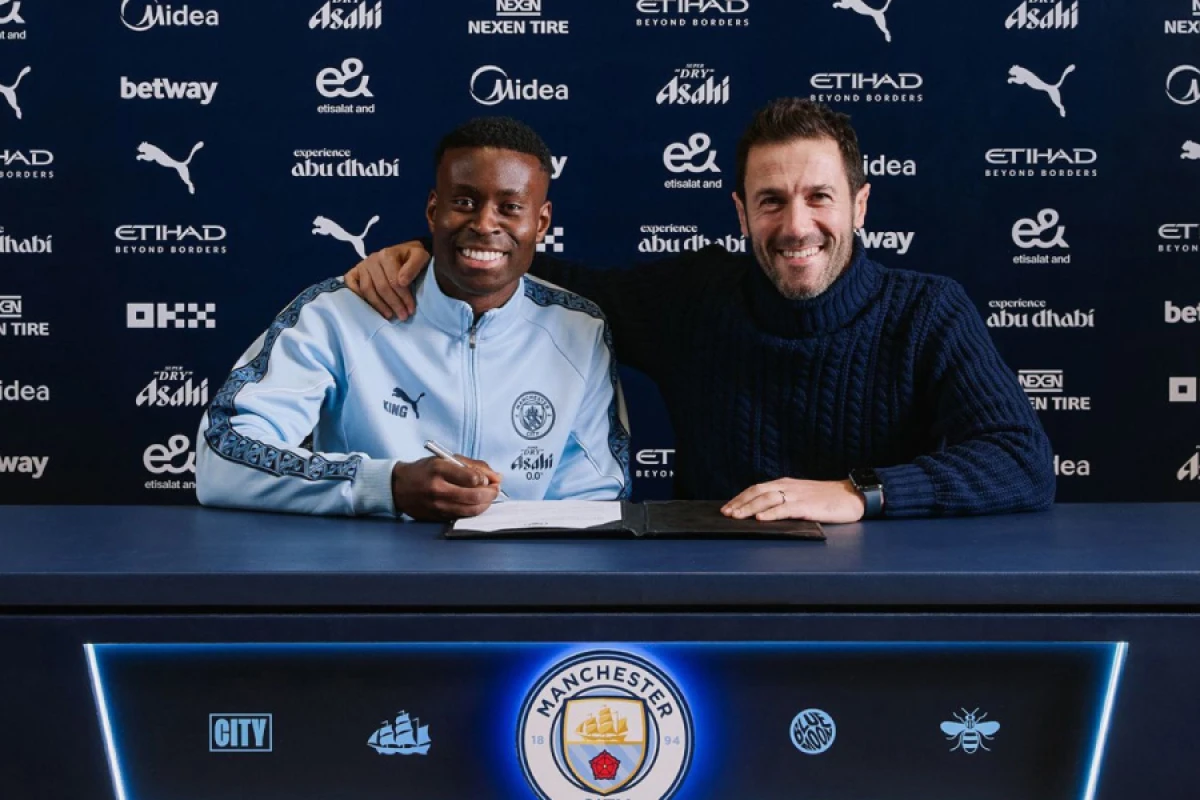 Mark Qehi “Mançester Siti”yə transfer olundu