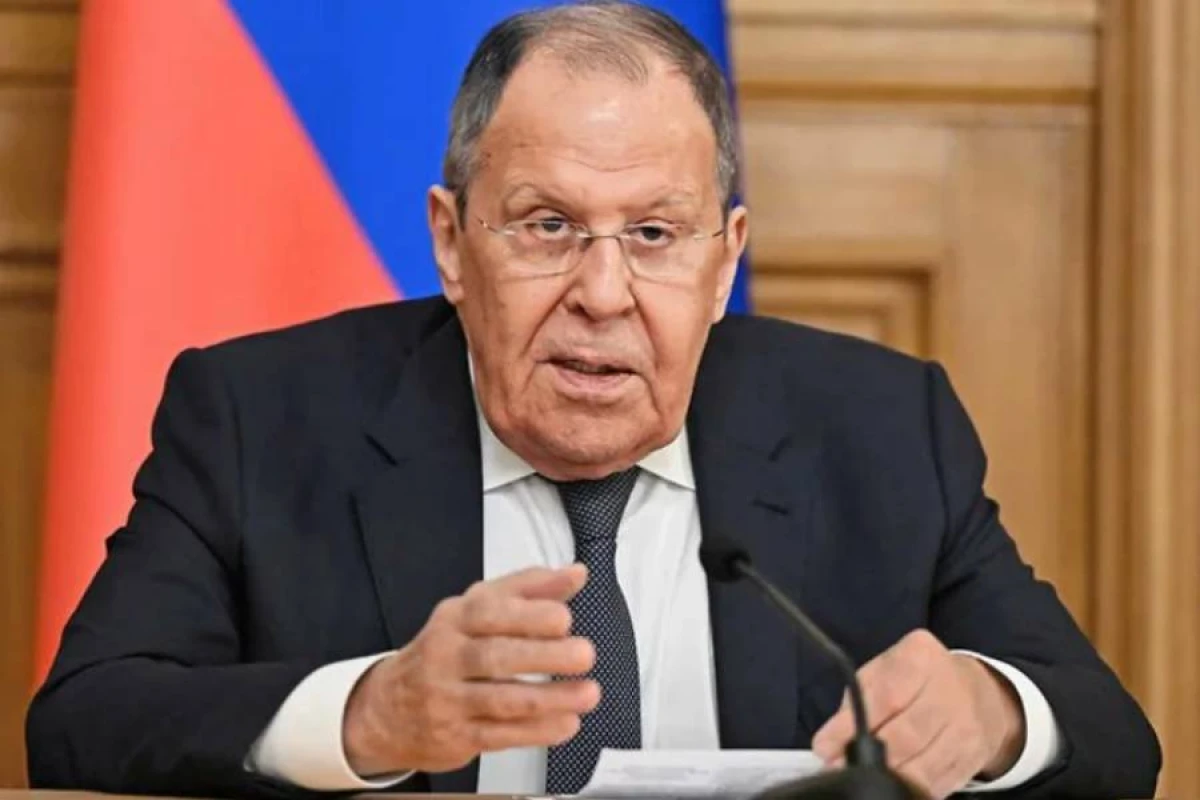 Lavrov: "Ermənistan eyni vaxtda Aİ və Aİİ-nin üzvü ola bilməz"