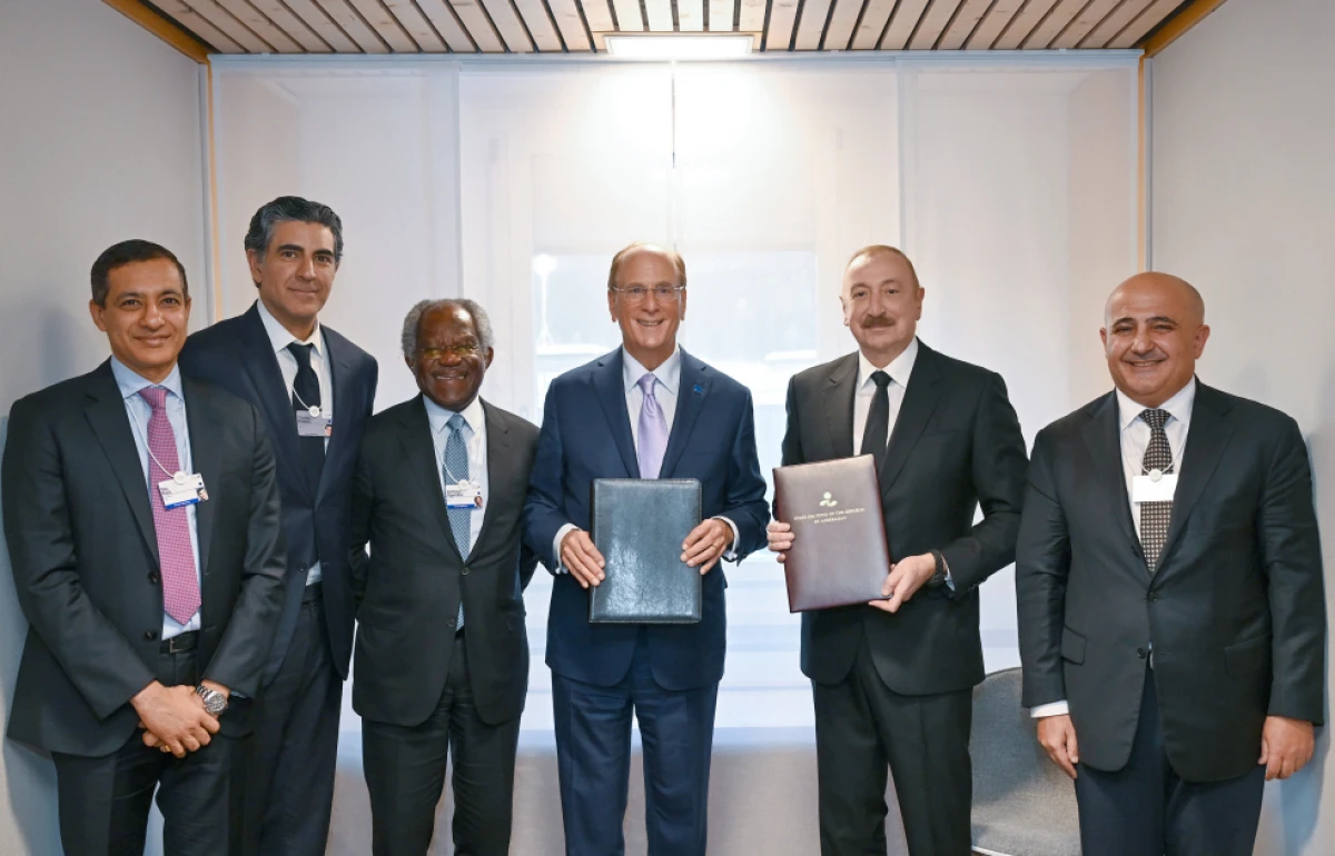 Prezident İlham Əliyev Davosda “BlackRock”un baş icraçı direktoru və “Global Infrastructure Partners” şirkətinin təsisçisi, sədri və baş icraçı direktoru ilə görüşüb — 1