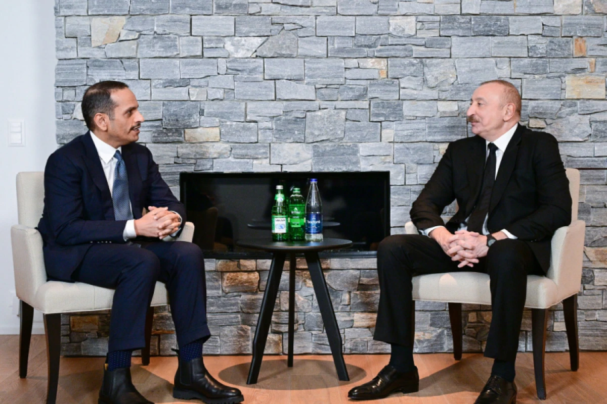 Prezident Qətərin Baş naziri və xarici işlər naziri ilə görüşdü