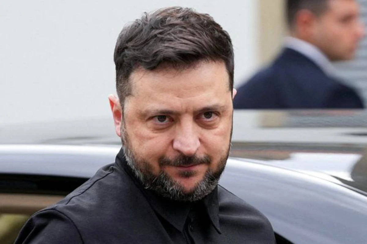 Zelenski Kiyevdədir: Trampın Davos bəyanatı təsdiqlənmədi