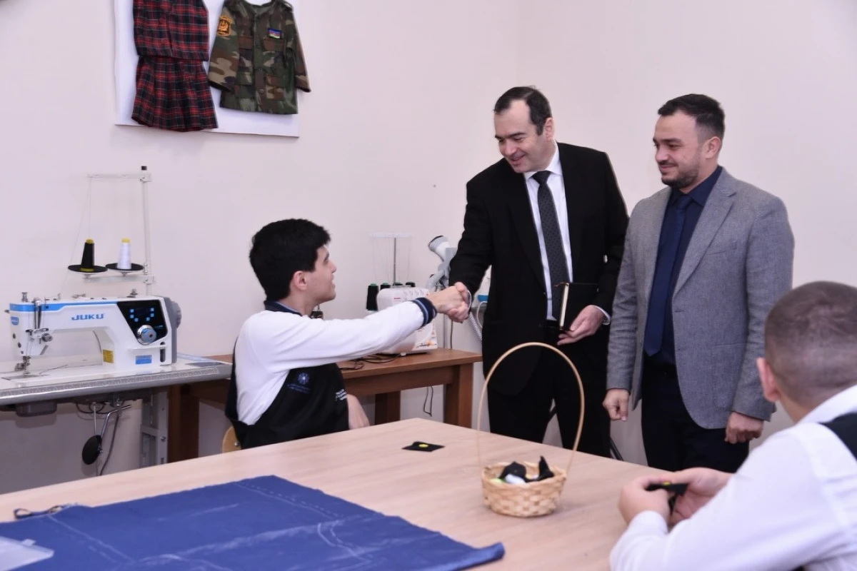 İlk dəfə xüsusi məktəbdə peşə təmayüllü sinif təşkil edildi — 3