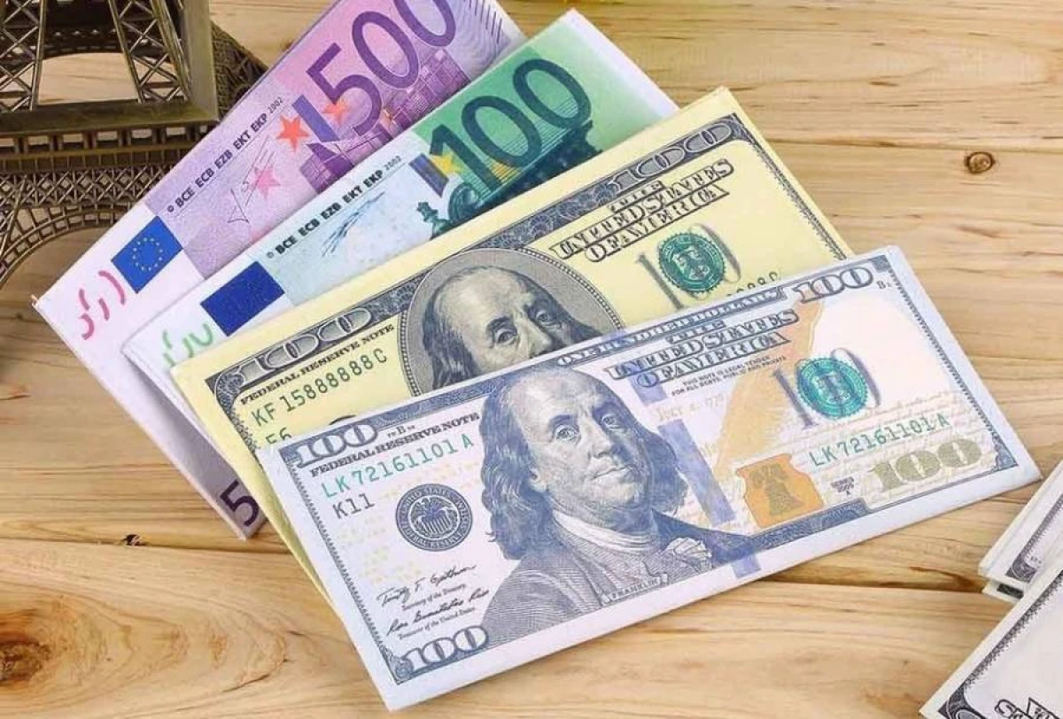 Bu günə olan  valyuta məzənnələri açıqlandı