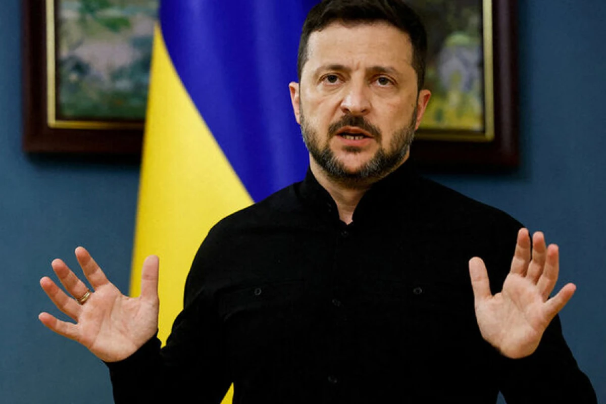 Zelenski: Ukrayna ərazilərindən imtina etməyəcək