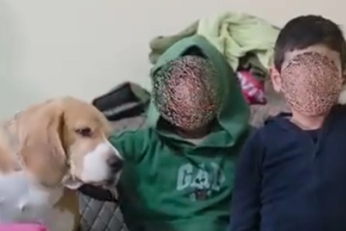 Bakıda ana 2 uşağını gözəllik salonunda qoyub getdi - VİDEO