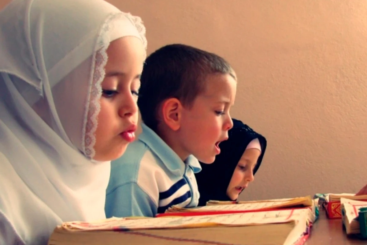 Uşaqları dini ayinlərdə iştiraka məcbur etmək qadağan edilir