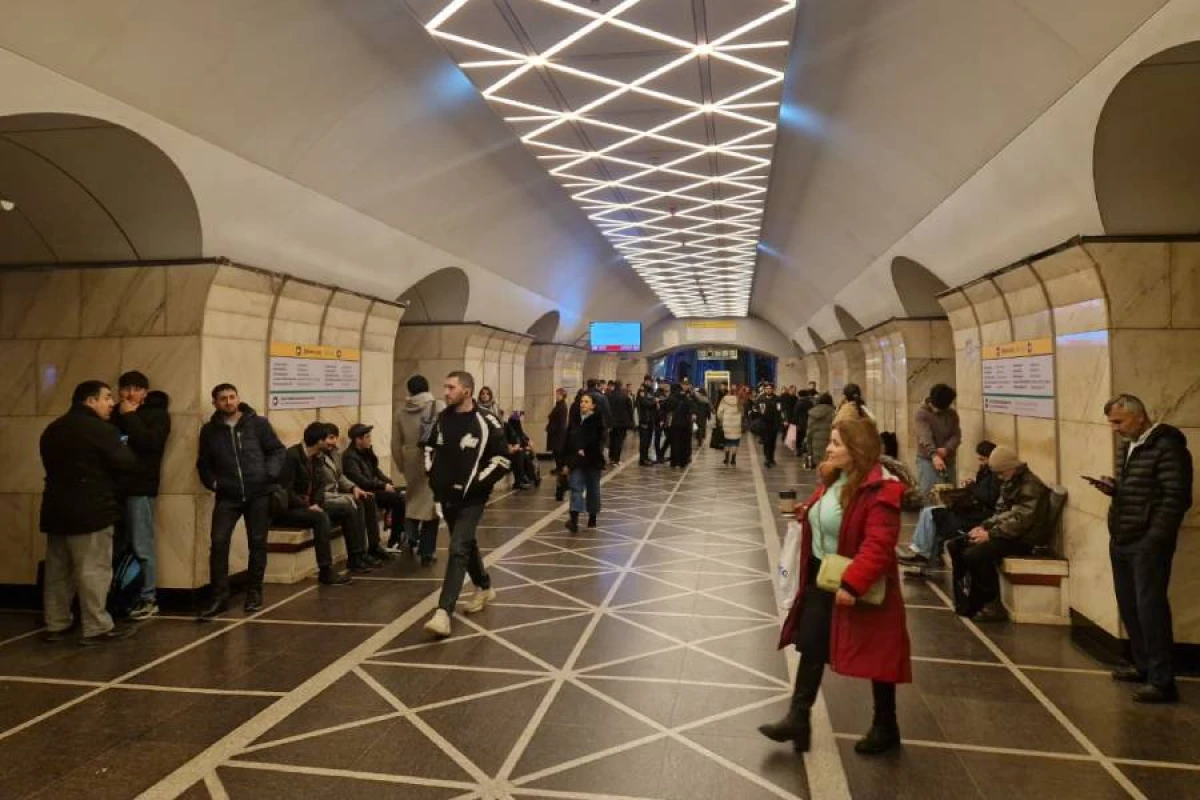 Bakı metrosunda nə baş verib? - RƏSMİ