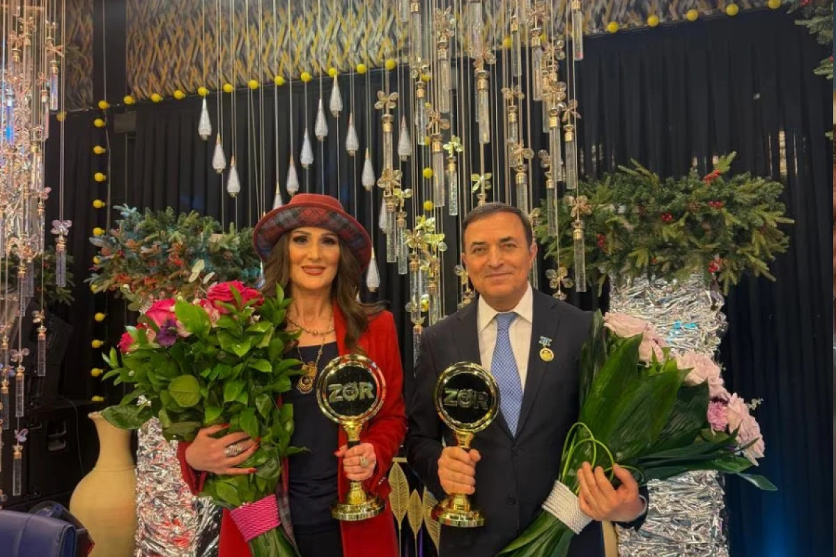 Gülyanaq və Mənsum Özbəkistanda təltif olundular