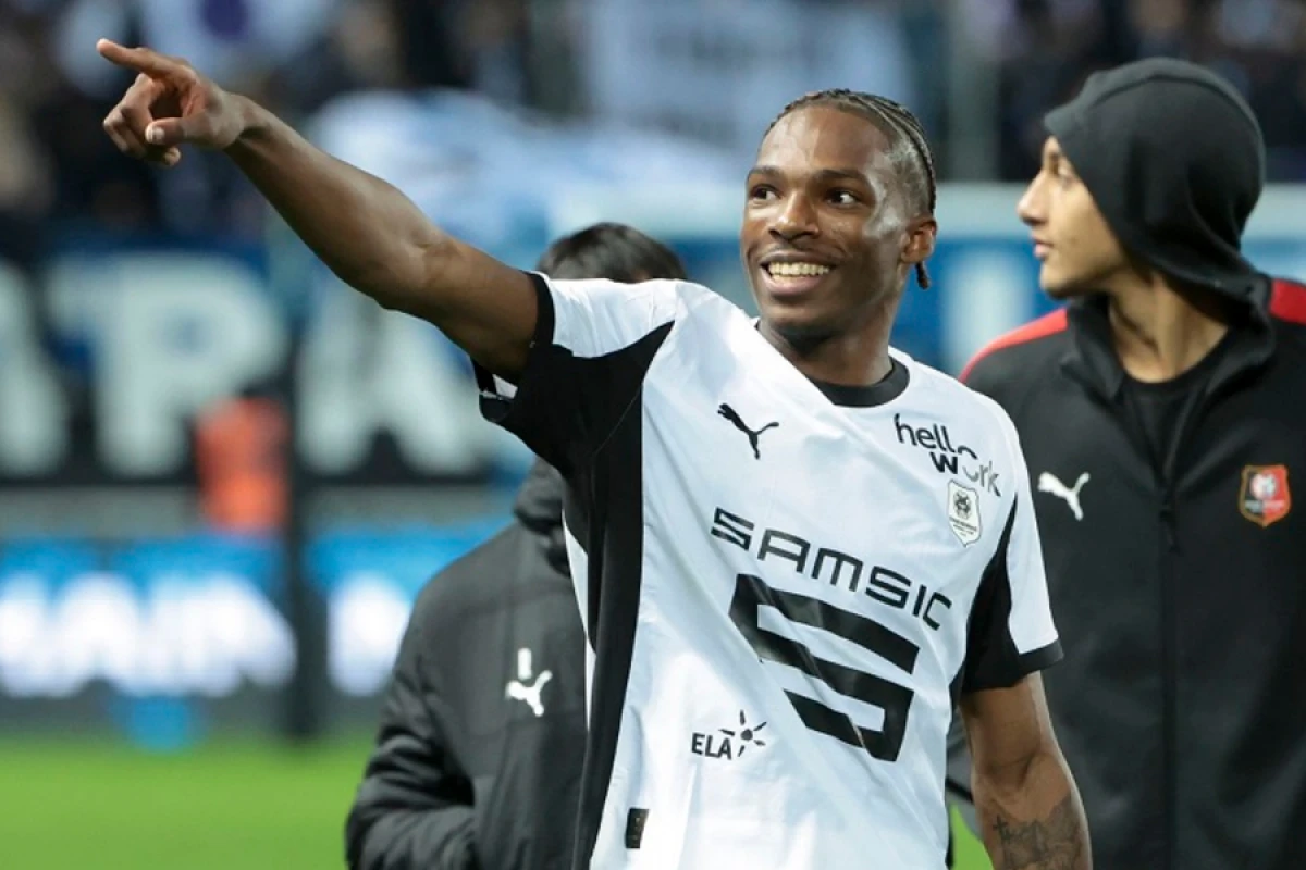 “Enfild”də bahalı güclənmə: “Liverpul”dan 60 milyonluq transfer