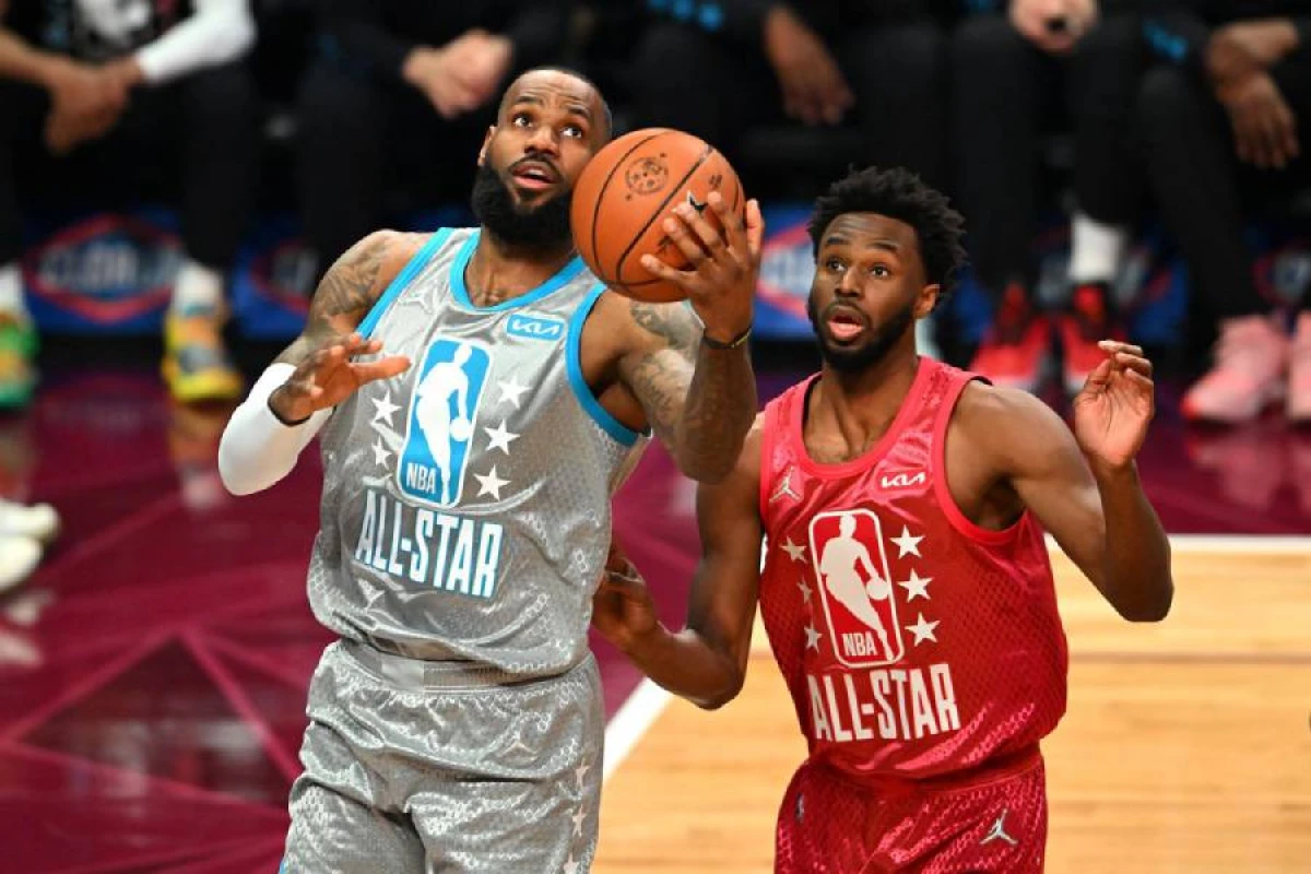 Əfsanə dayanmaq bilmir - 41 yaşlı Lebron NBA rekordunu yenilədi