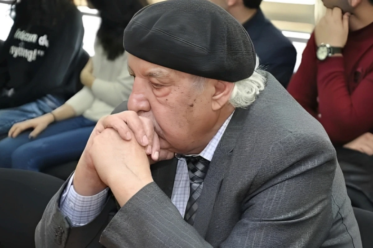 Azərbaycanda professor vəfat etdi