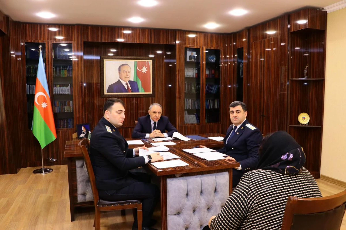 Baş prokuror İmişlidə vətəndaşları qəbul etdi
