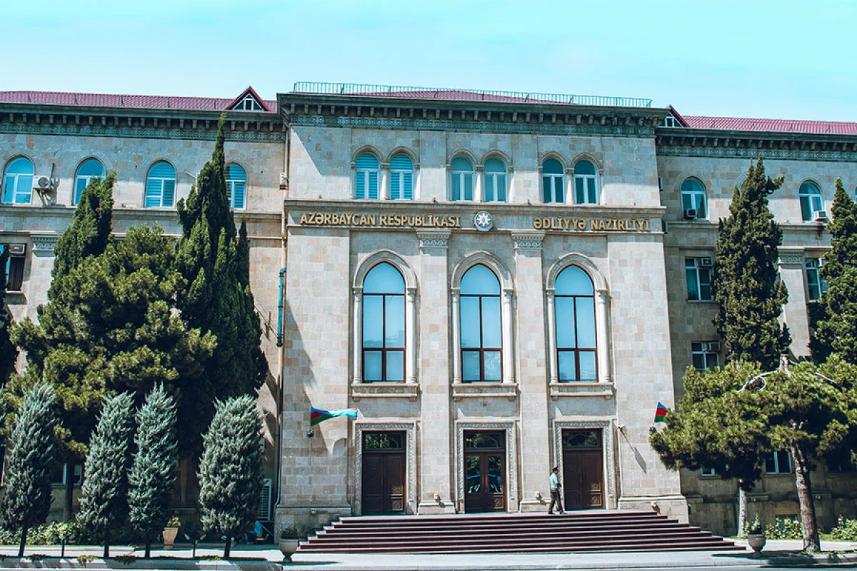 “881” Çağrı Mərkəzində ötən ay xidmət səviyyəsi 90 faizi ötüb