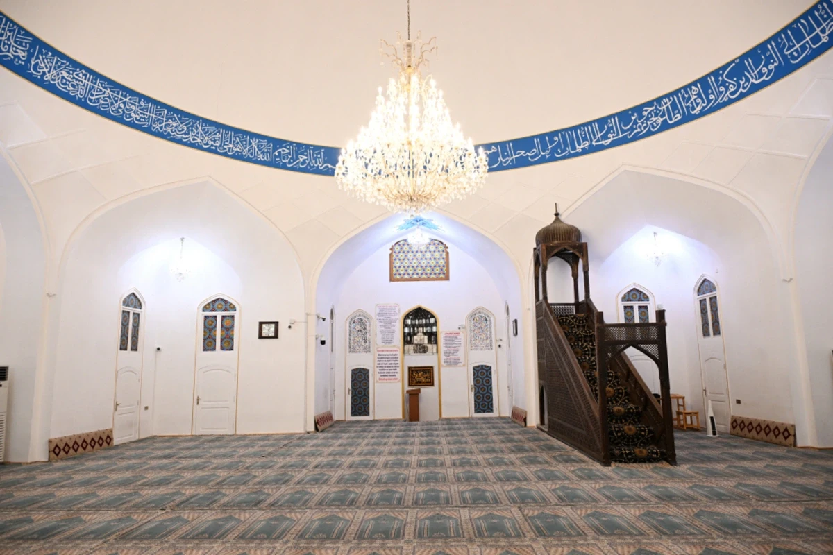 Leyla Əliyeva və Alena Əliyeva Şah Abbas məscidində oldular — 1