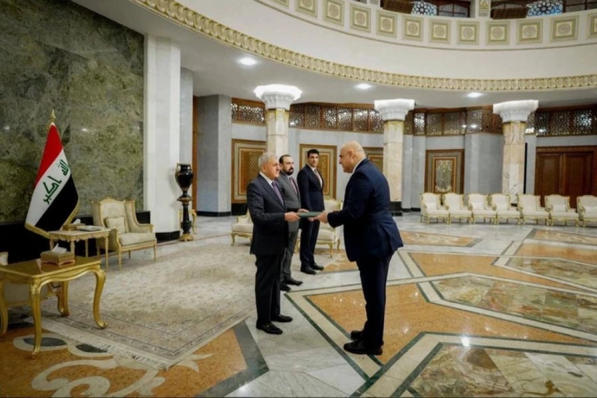 Azərbaycan səfiri etimadnaməsini İraq Prezidentinə təqdim etdi