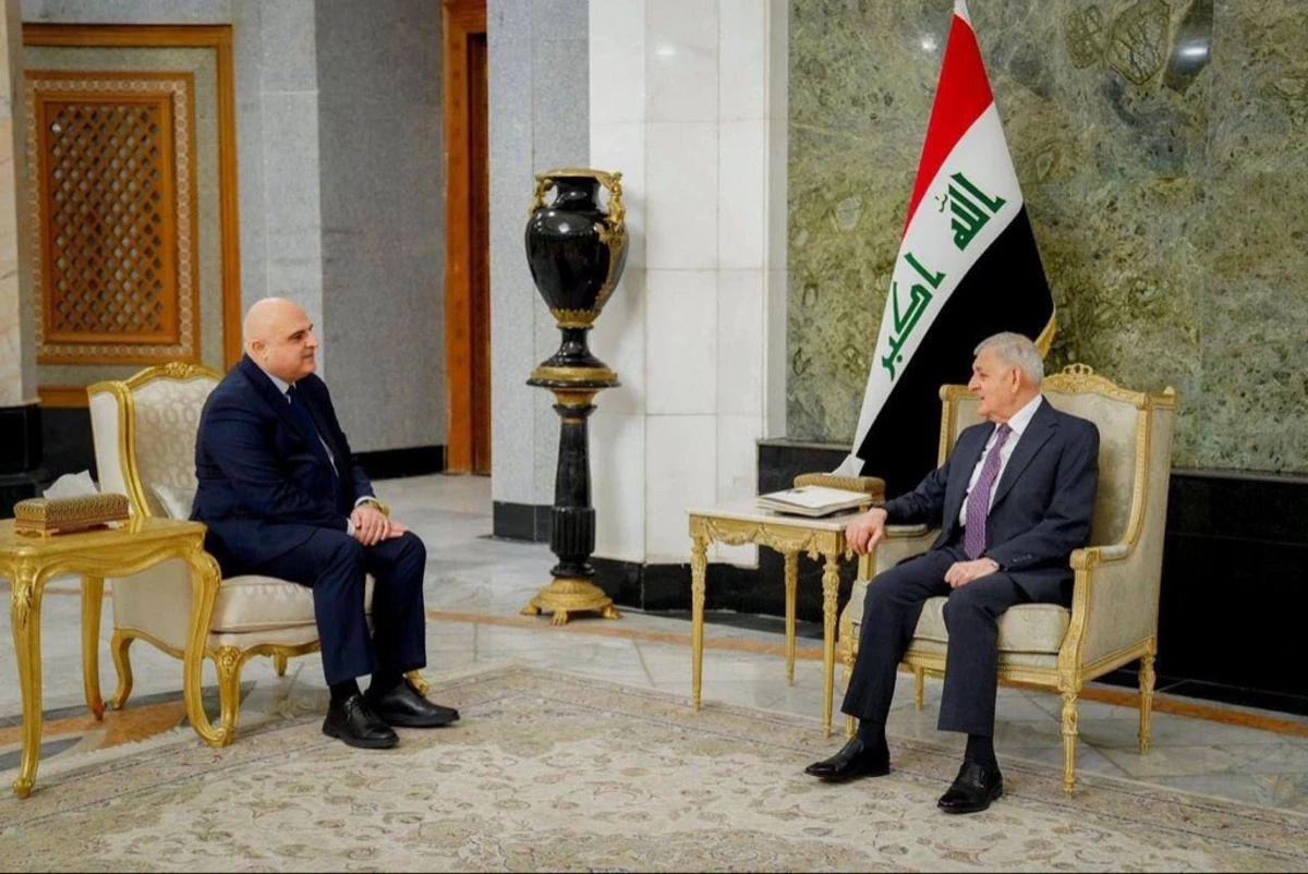 Azərbaycan səfiri etimadnaməsini İraq Prezidentinə təqdim etdi — 1