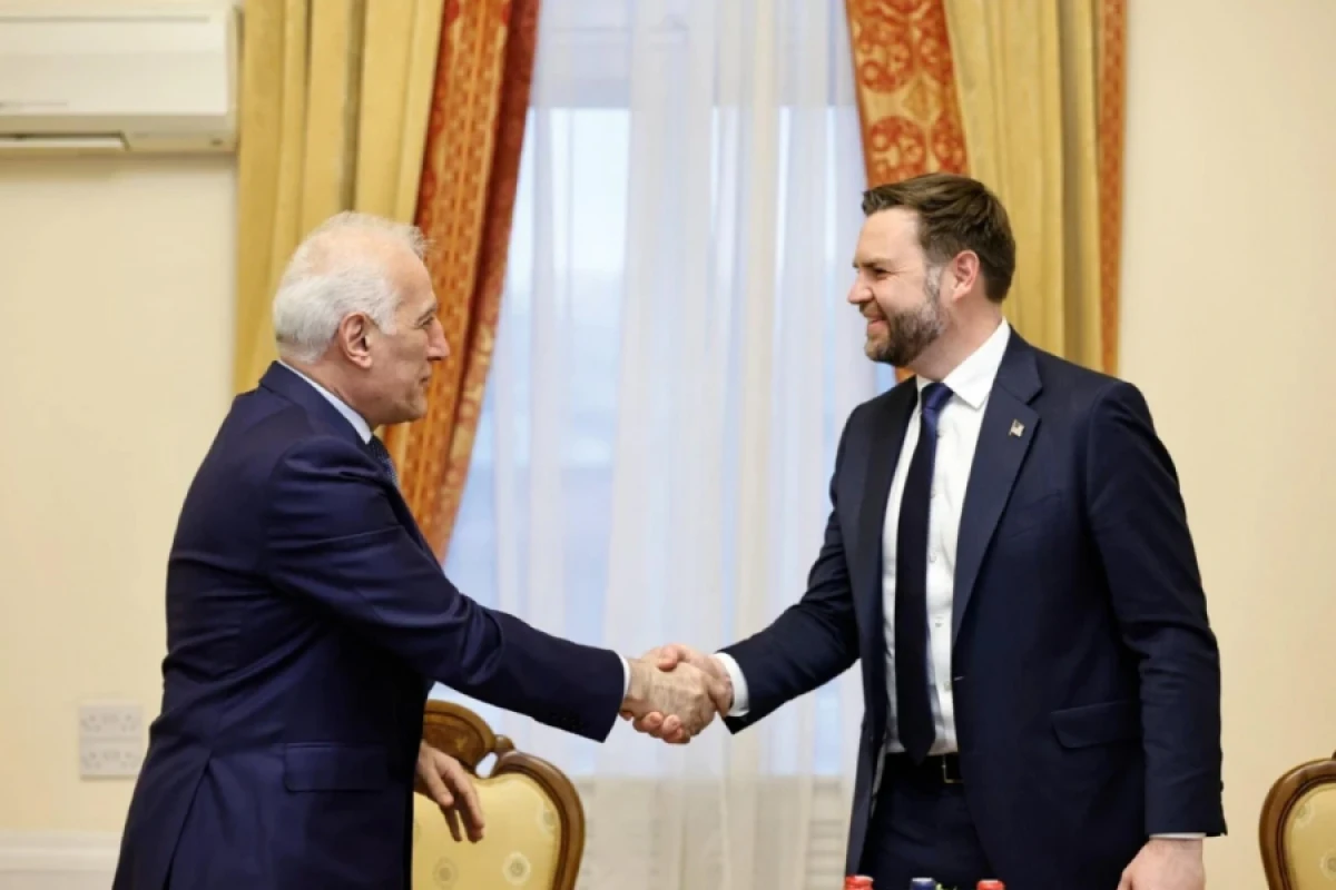 Ermənistan Prezidenti Cey Di Venslə görüşdü