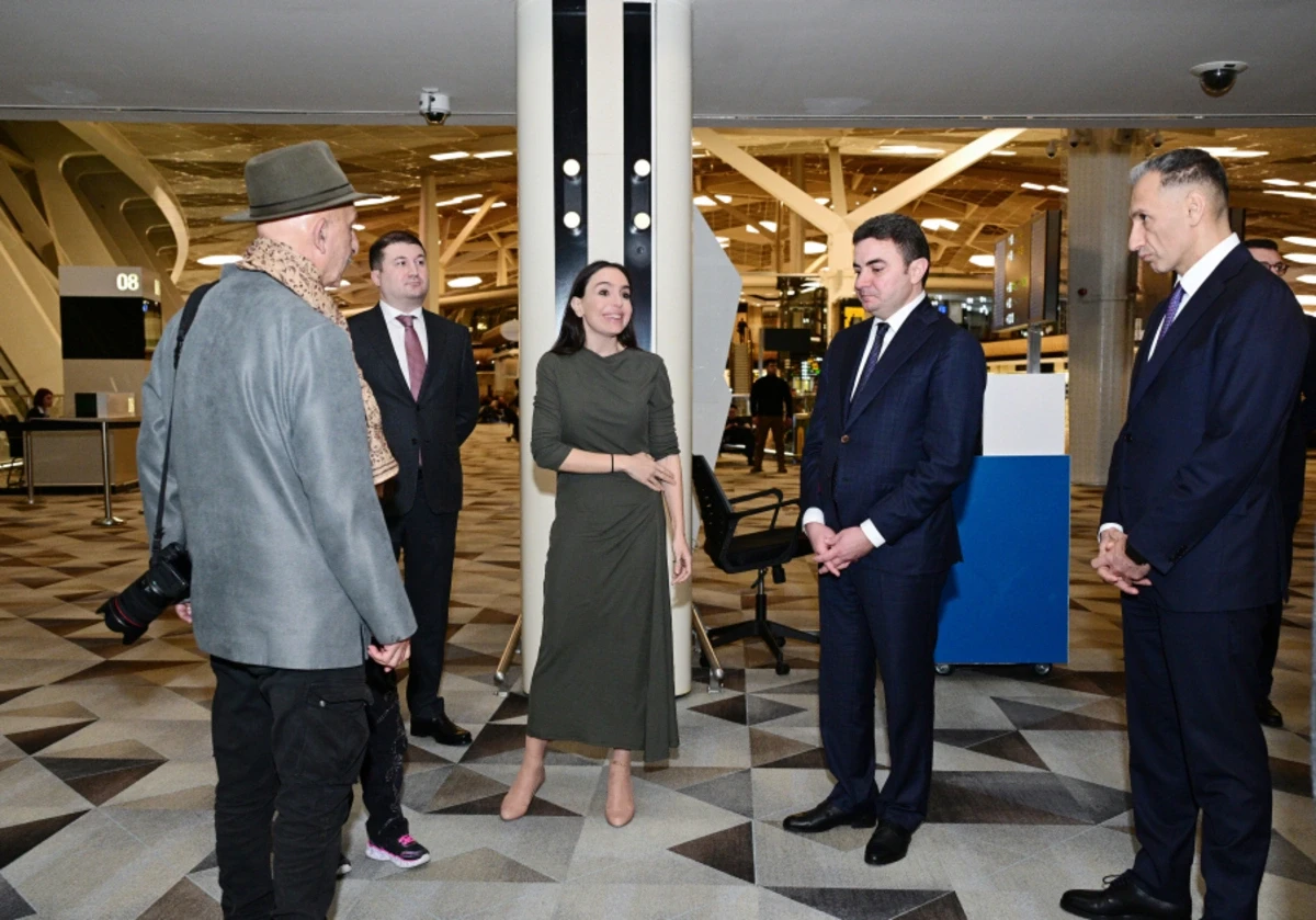 Leyla Əliyeva "Yüksələn işıq" sərgisində iştirak etdi — 8