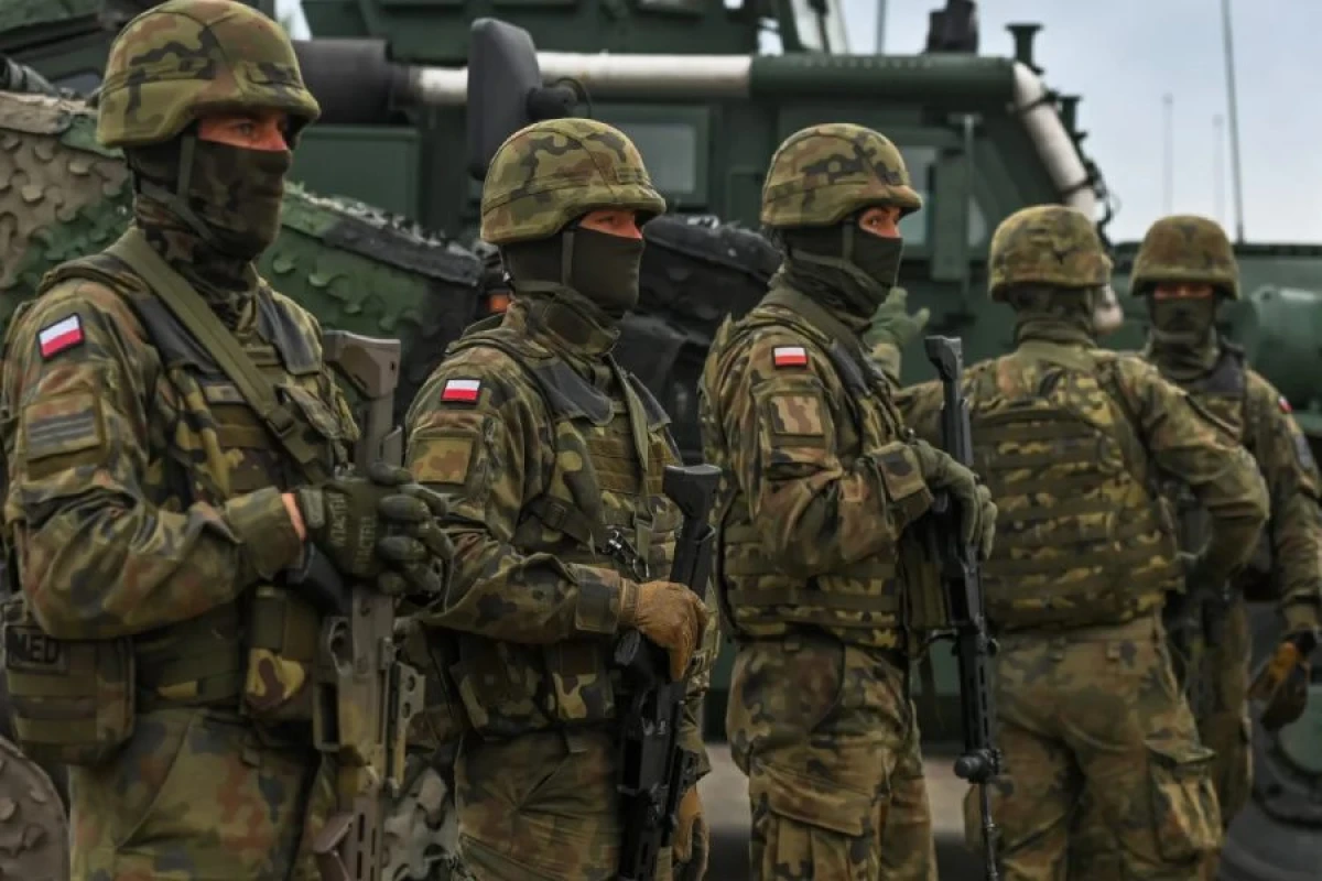 Polşa 300 minlik ehtiyat hərbi qüvvə formalaşdıracaq