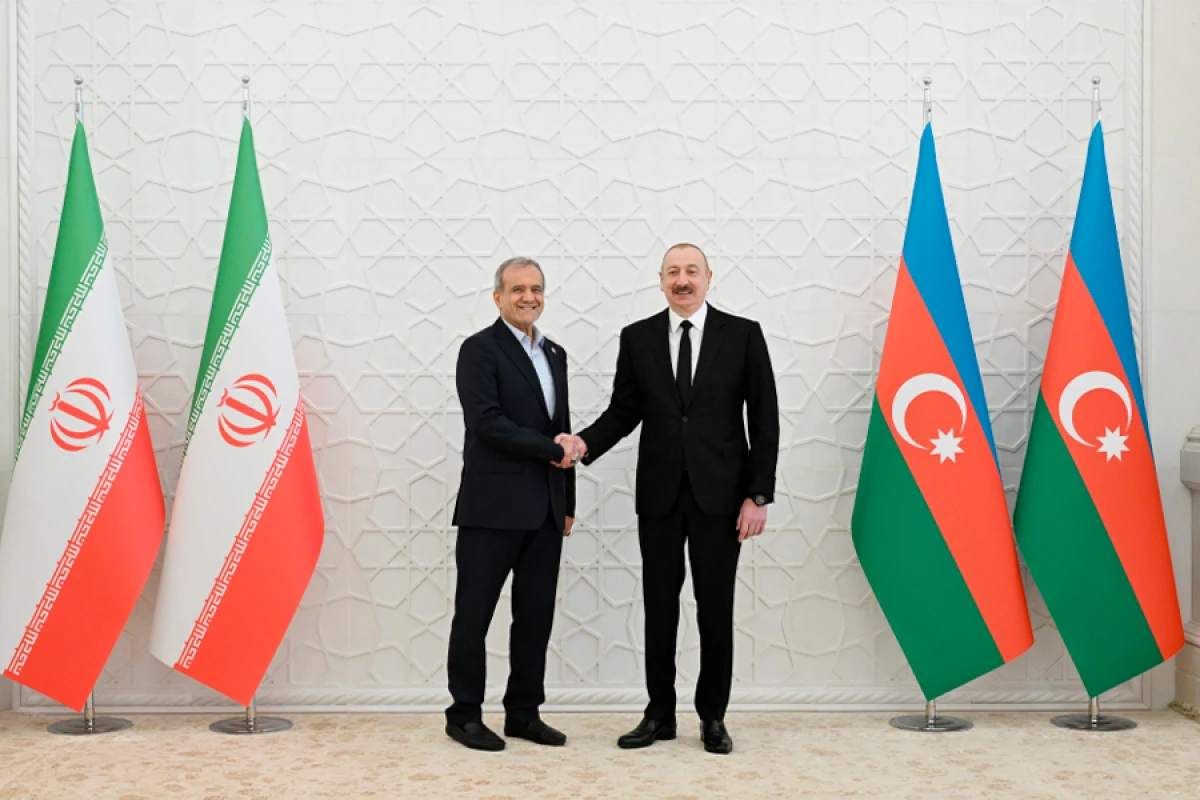 Azərbaycan Prezidenti Məsud Pezeşkianı təbrik etdi