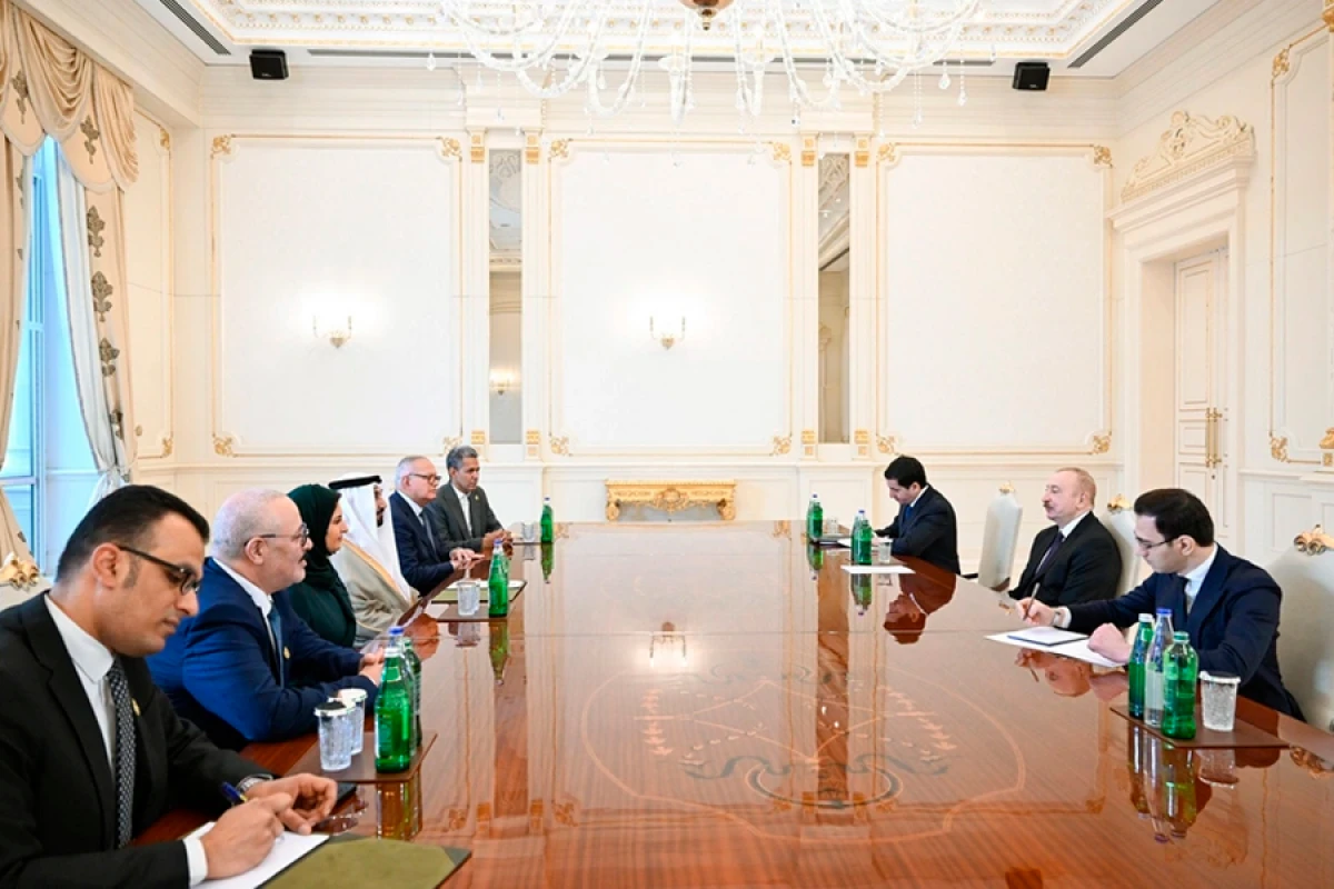 İlham Əliyev Ərəb Parlamentinin prezidentinin başçılıq etdiyi nümayəndə heyətini qəbul etdi