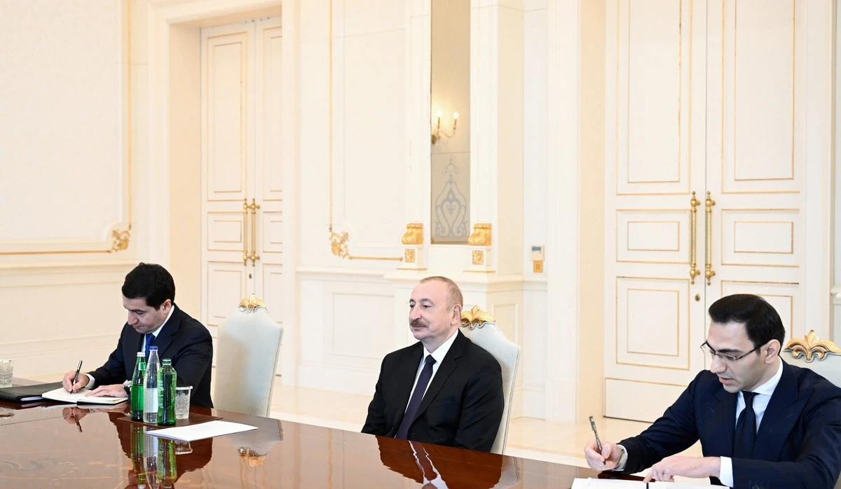 İlham Əliyev Ərəb Parlamentinin prezidentinin başçılıq etdiyi nümayəndə heyətini qəbul etdi — 8