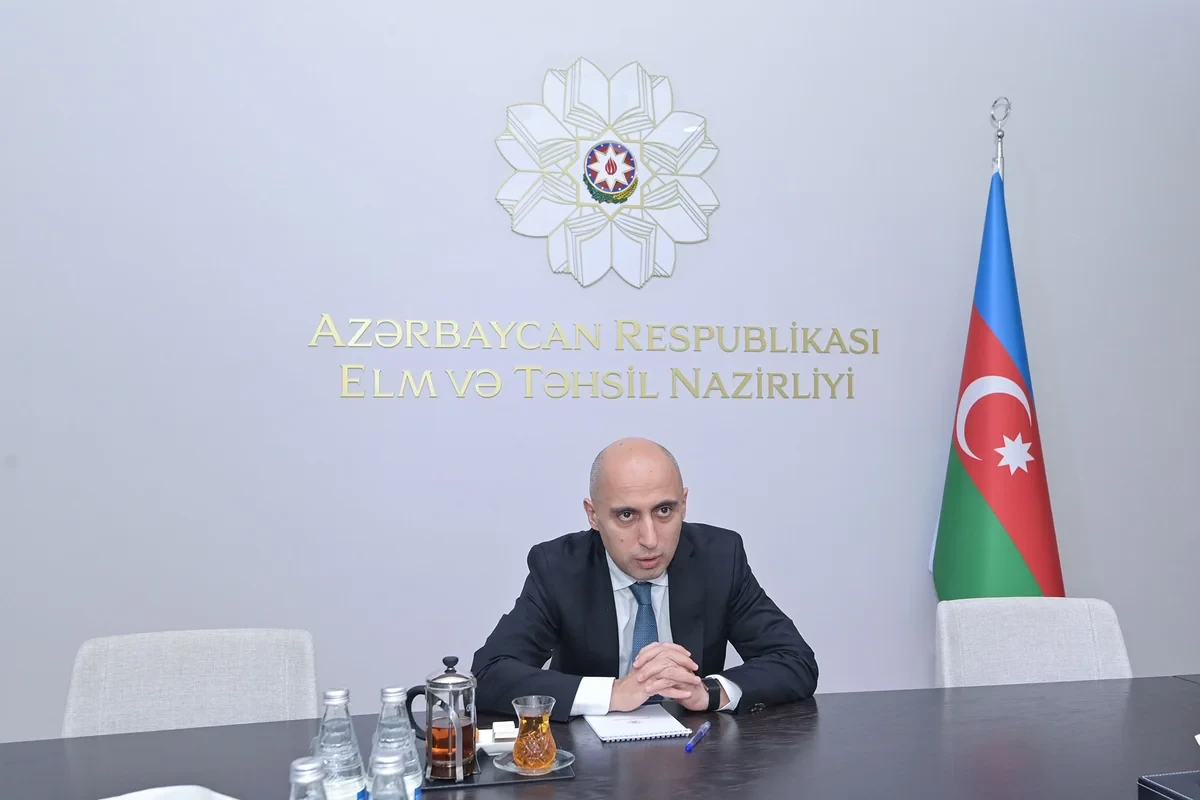 Emin Əmrullayev "Yüksəliş" müsabiqəsinin qalibləri ilə görüşdü — 1
