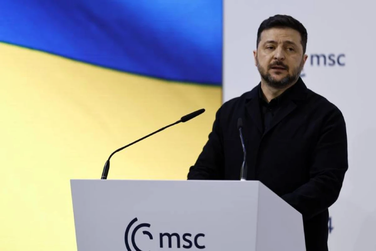 Zelenski: “Təhlükəsizlik zəmanətləri birinci imzalanmalıdır"